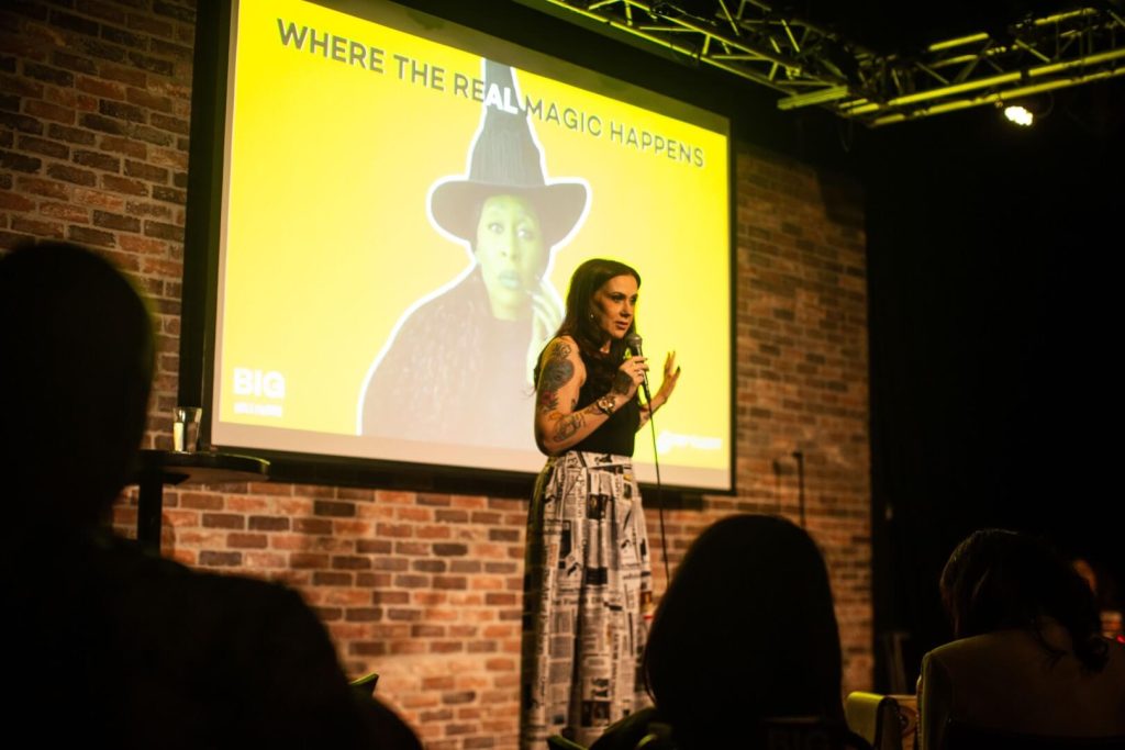 Dani Wallace at Hollywood Improv. (Photo credit David Cunningham)
