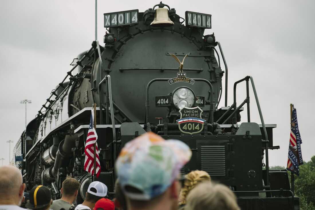 Attendees take photographs and admire Union Pacific’s Big Boy No. 4014, the world’s largest operating steam engine locomotive, during a stop in Philadelphia, Pennsylvania on Sunday, July 5, 2026. As part of the celebration for America’s 250th anniversary, the steam engine train was on tour for public display in multiple cities and states across the United States.